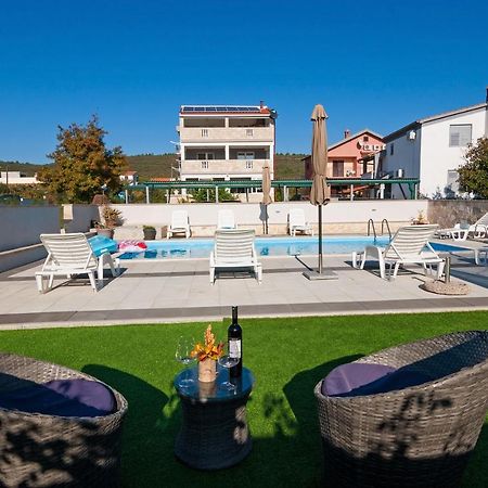Sukošan Apartment Tony With Private Pool מראה חיצוני תמונה