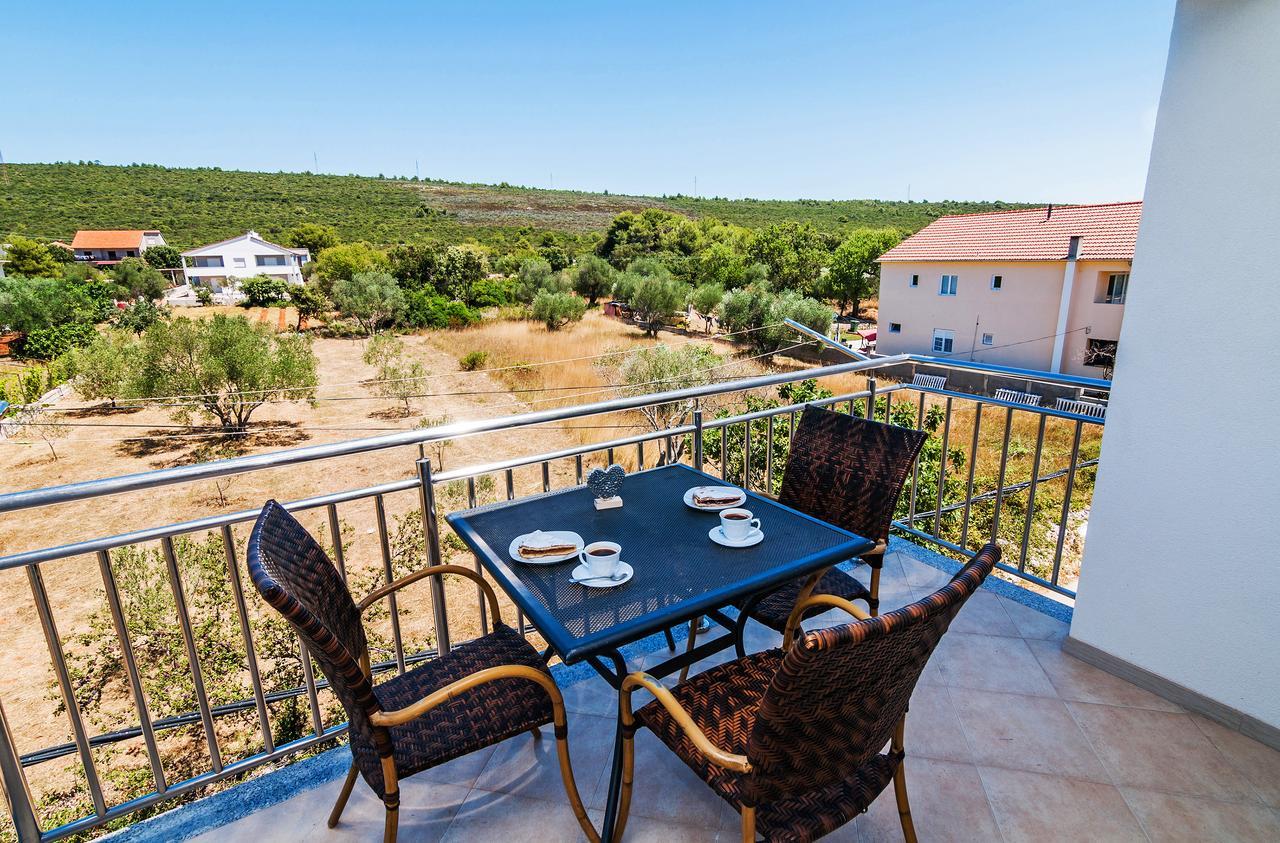 Sukošan Apartment Tony With Private Pool מראה חיצוני תמונה